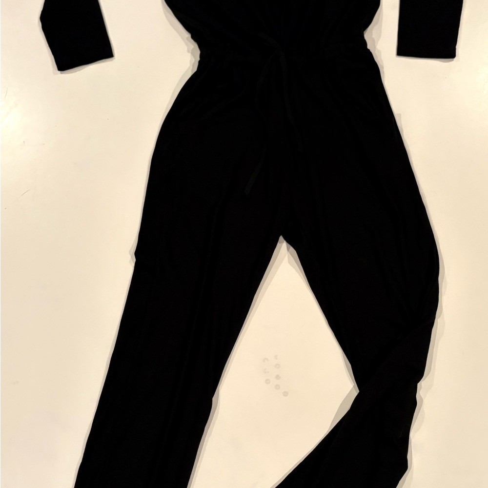 Chic Black Long Sleeve Jumpsuit